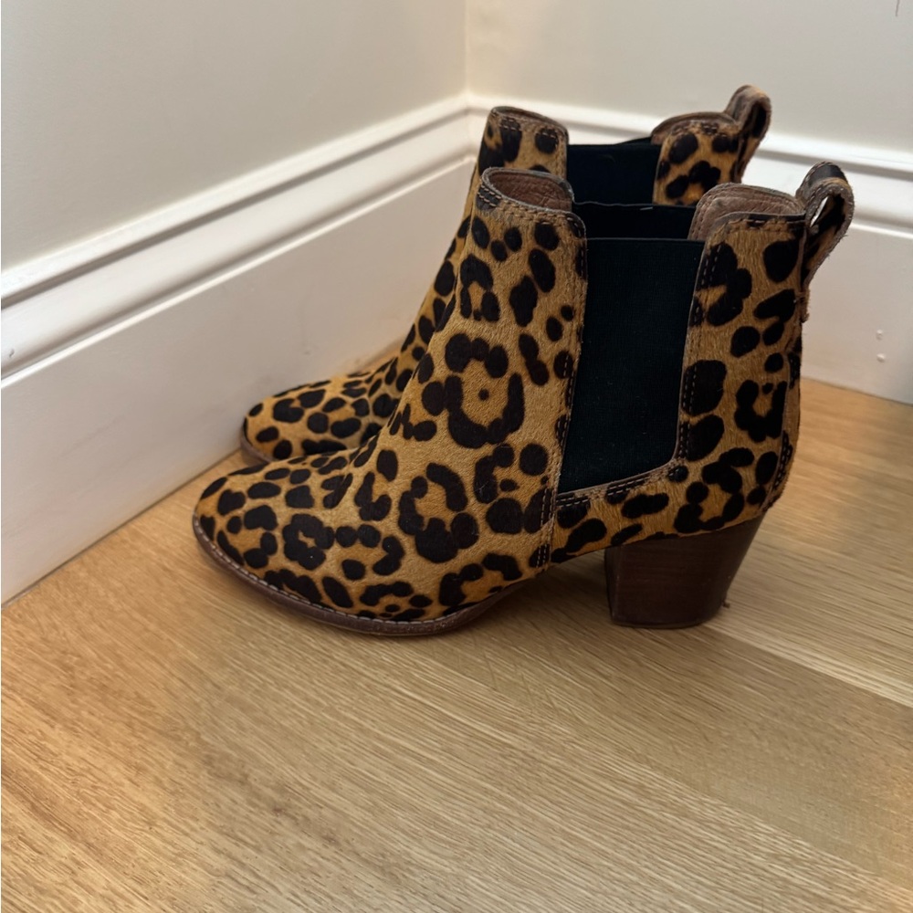 Madewell Leopard Calf Hair Chelsea Ankle Boot Size 8